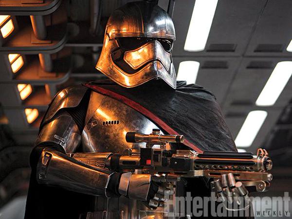 New 'Star Wars: The Force Awakens' Images Released