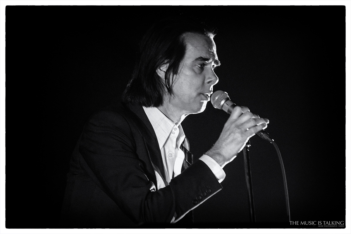 Photos of Nick Cave & The Bad Seeds live in Wellington