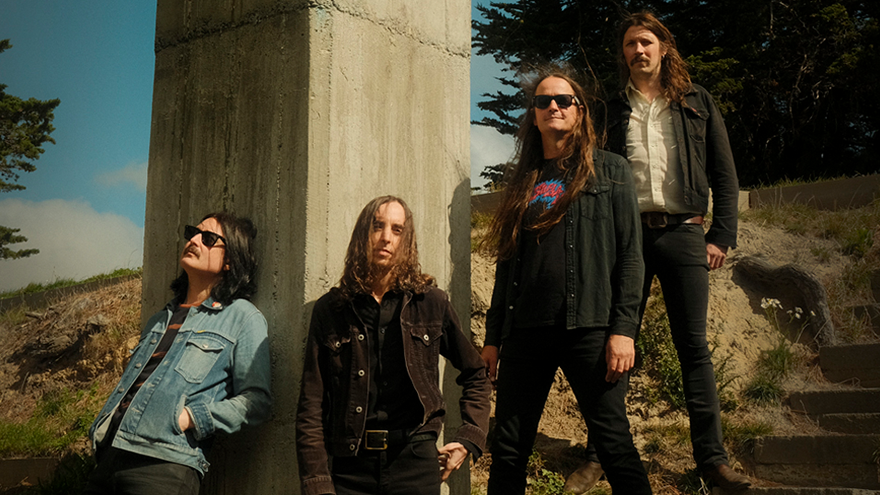 Moonstruck Man - The Datsuns