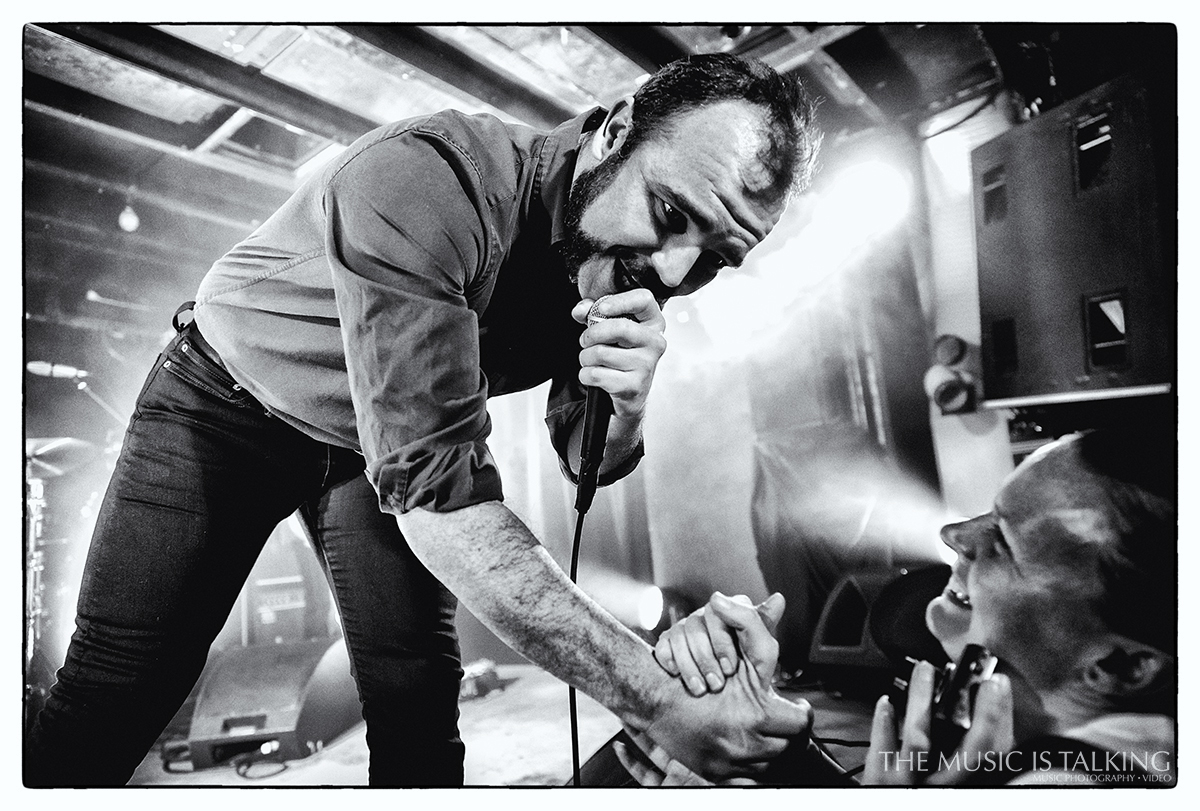 Photos of Future Islands live in Wellington