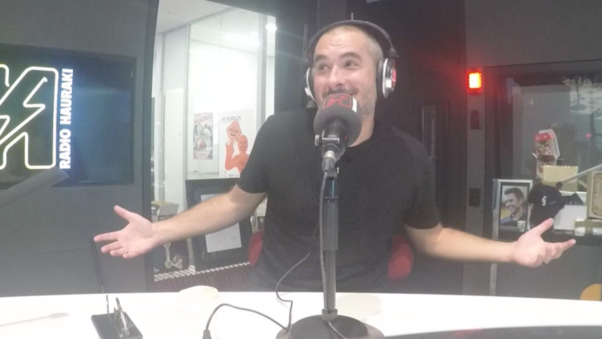 Zane Lowe 'Thank You For Your Honesty'