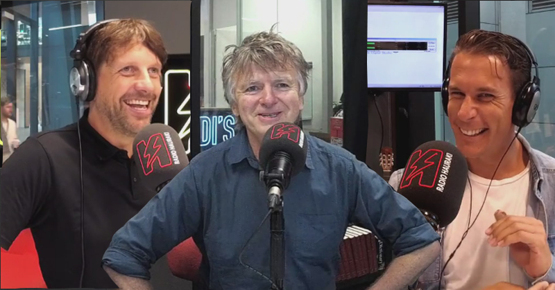 Watch Matt & Jerry interview Neil Finn