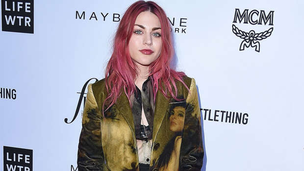 kurt cobain s daughter has admitted she