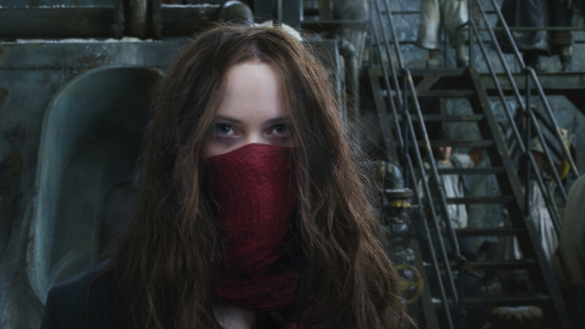 Watch the trailer for Peter Jackson's new film 'Mortal Engines'