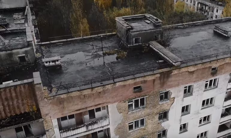 Hear the brand new song by Suede called "Life Is Golden"