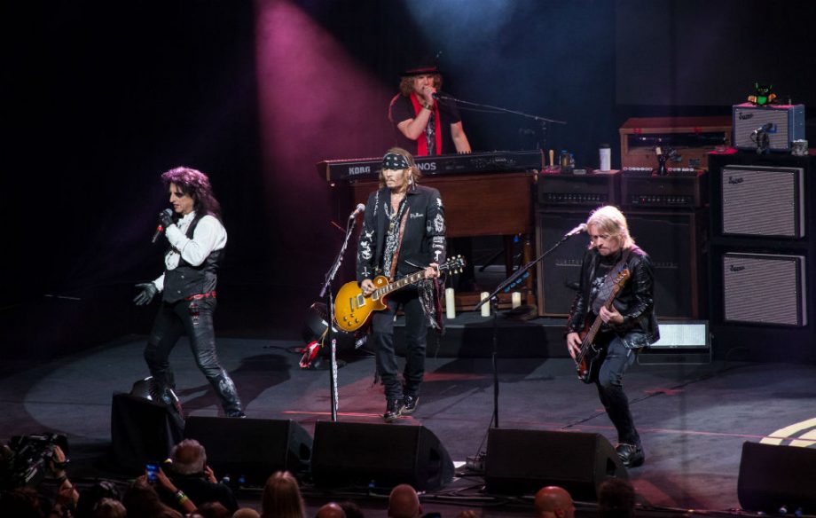 Watch Johnny Depp & the Hollywood Vampires play David Bowie’s "Heroes" live