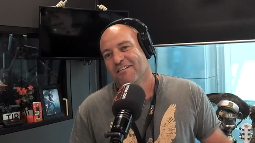 The fellas from L.A.B. join Bhuja