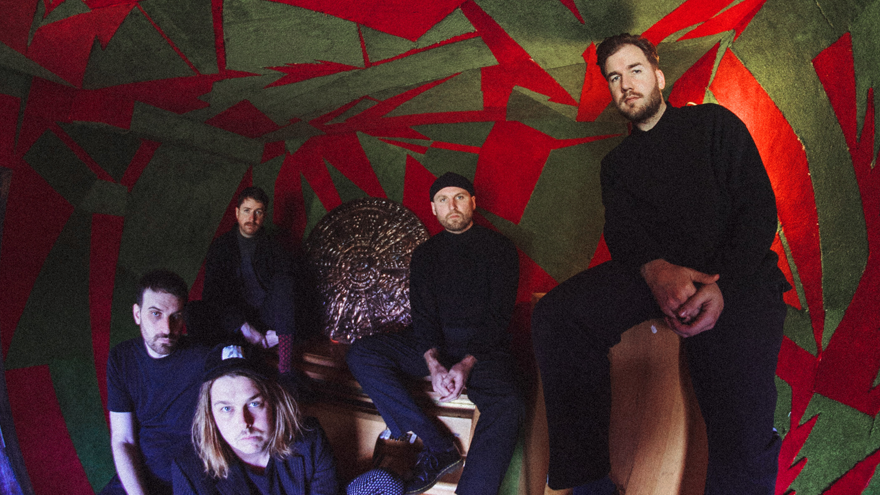 LEISURE - Feeling Free