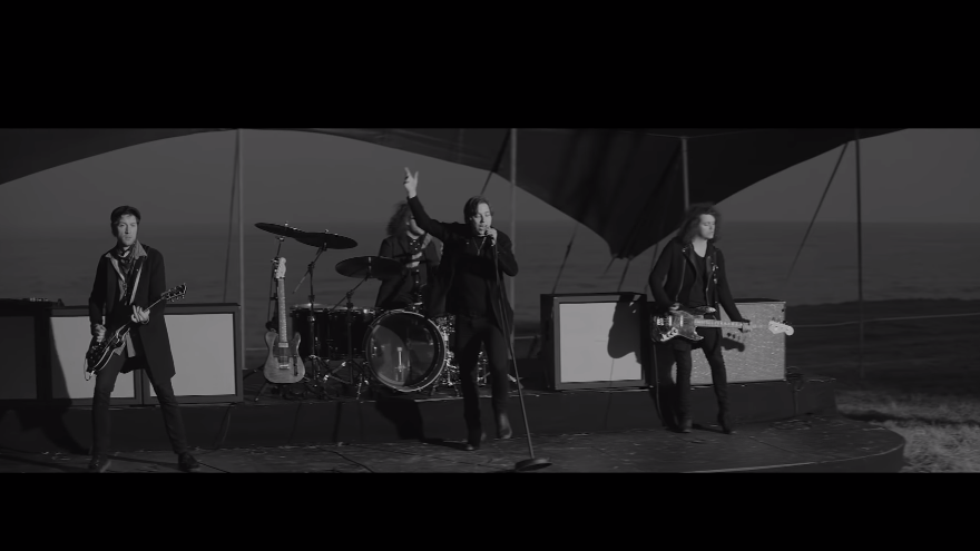Catfish and the Bottlemen release video for new tune "Longshot"