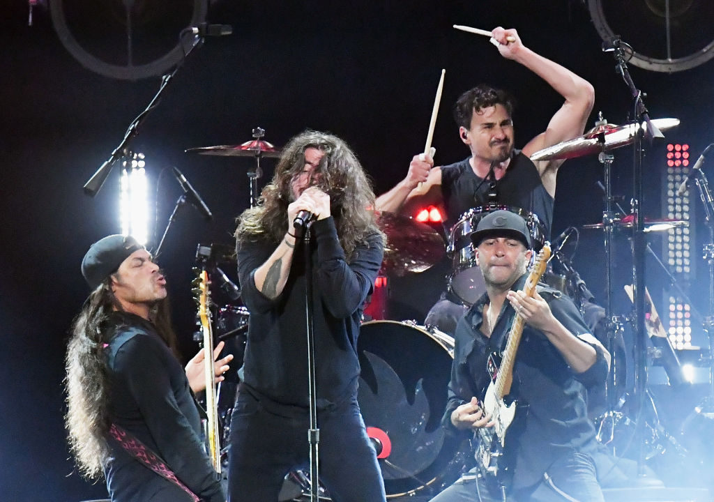 Watch Metallica, Foo Fighters, Josh Homme & more pay tribute to Chris Cornell