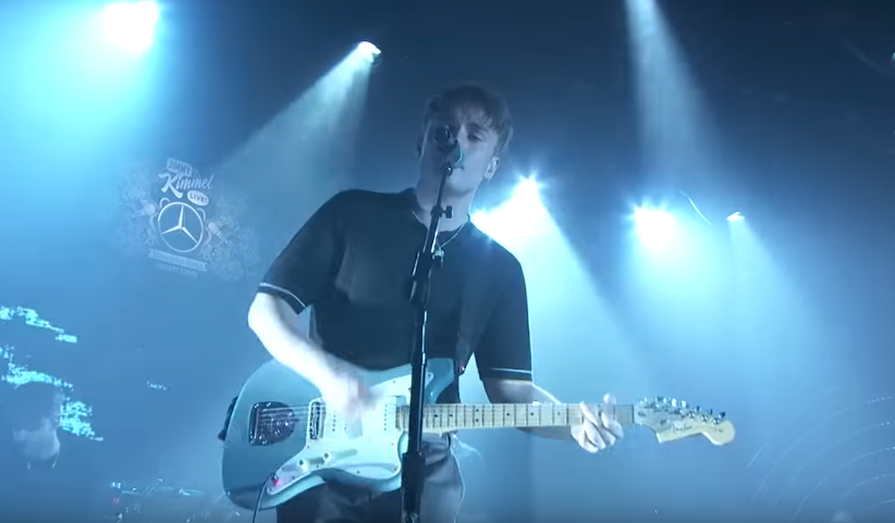 Watch Sam Fender play his new tune "Hypersonic Missiles"