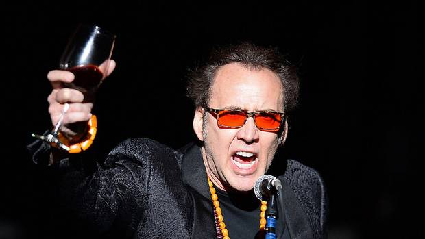 Nicolas Cage's 4-day marriage ends with "Purple Rain" karaoke session