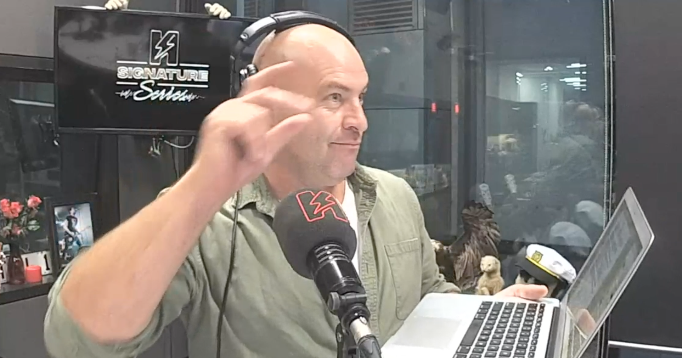 Mills & Bhuja - The Rotunda of Love