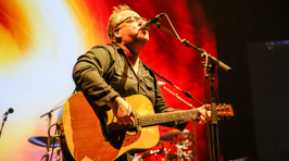 Pixies live in Auckland