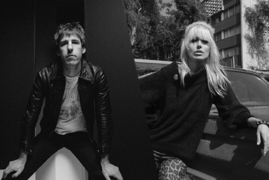 Chris Key interviews Dion Lunadon from the D4