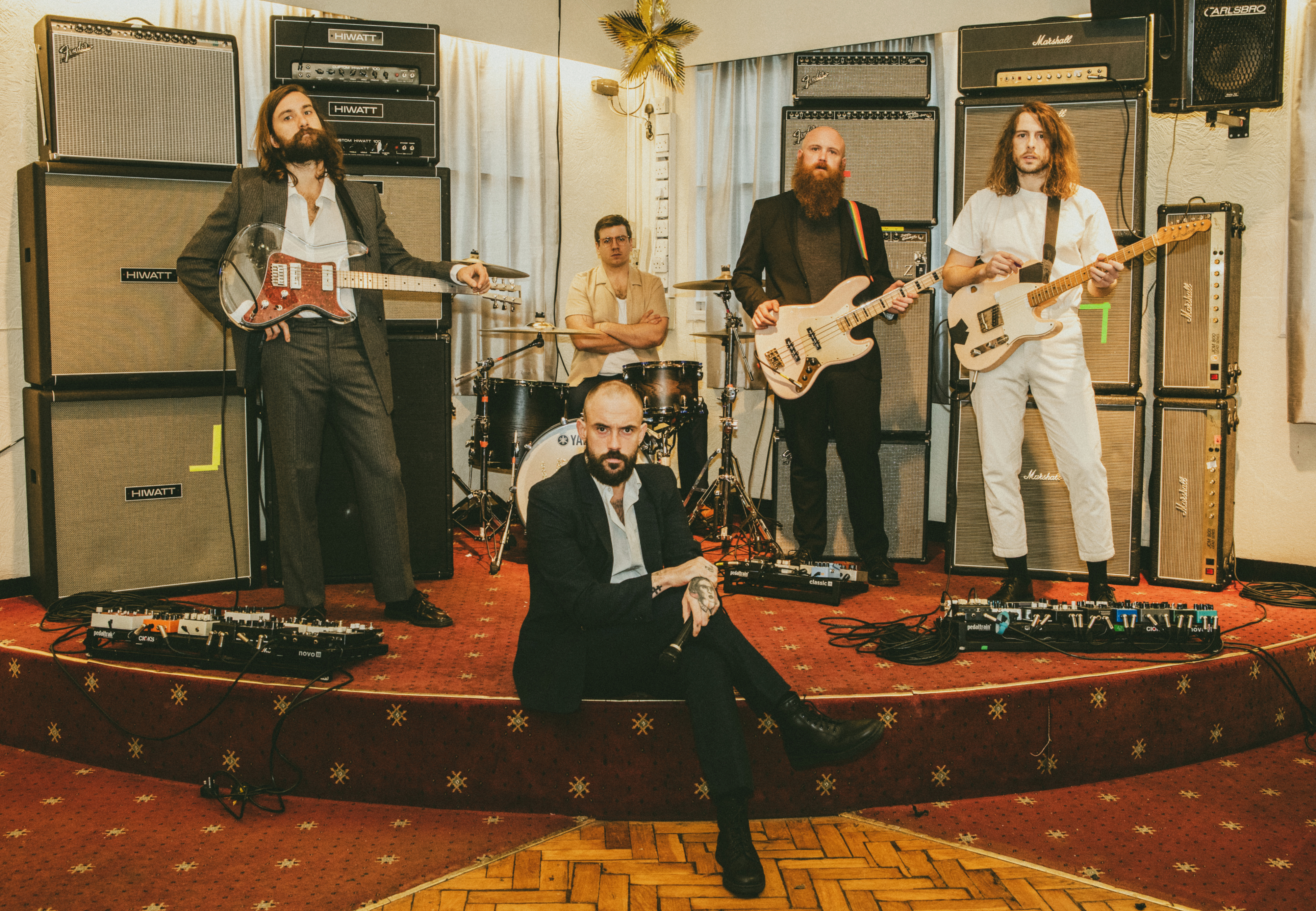 Listen to the new IDLES song "Grounds"