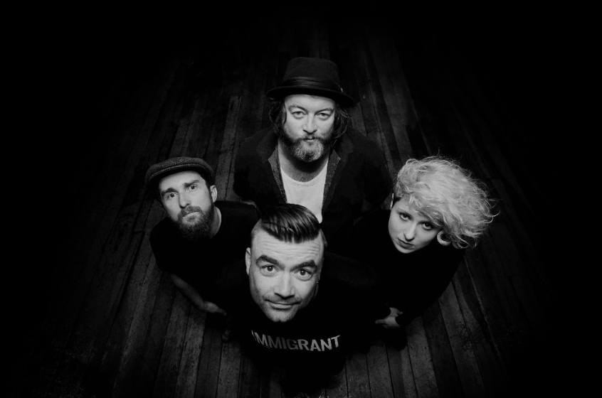 Ekko Park - All Eyes On Me