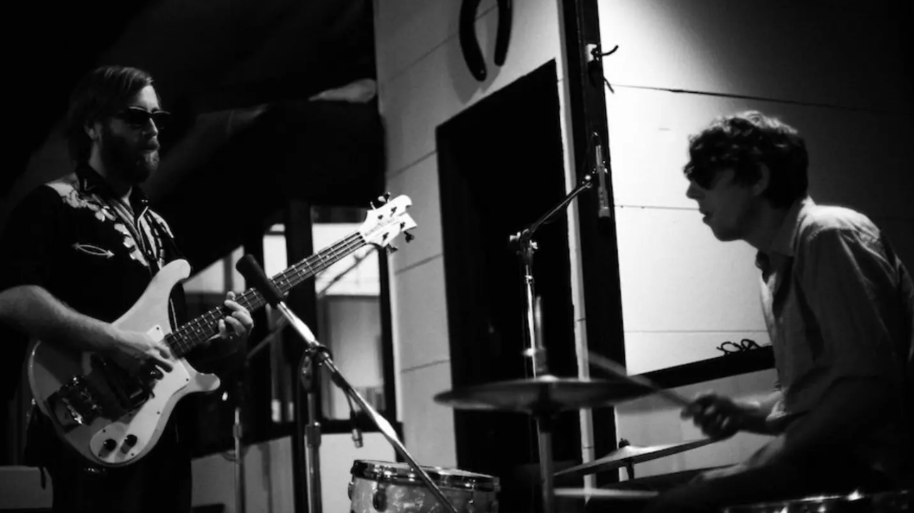 Here's how to listen to an unreleased Black Keys song - Vimarsana News