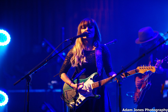 Angus & Julia Stone Live In Auckland