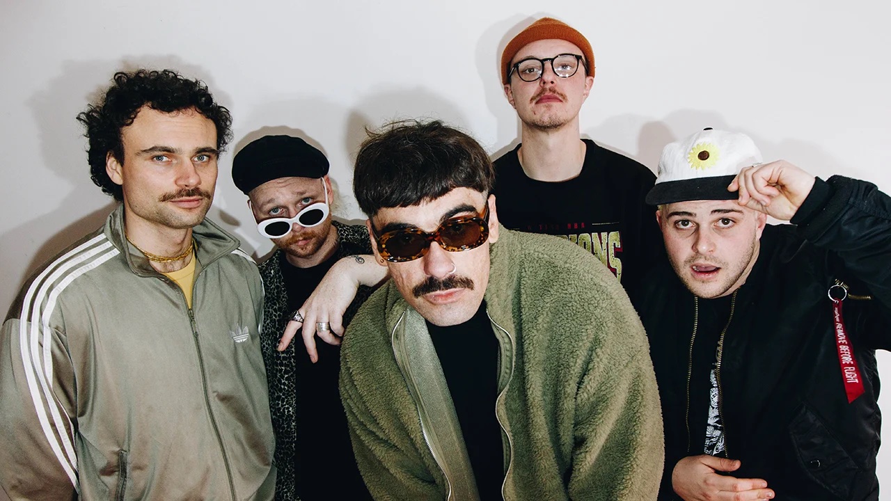 Greg Prebble Interviews Summer Thieves!