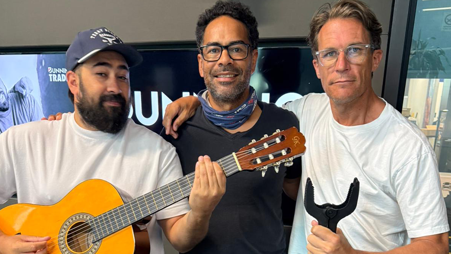 Jerry & Manaia chat to Dan from the Black Seeds!