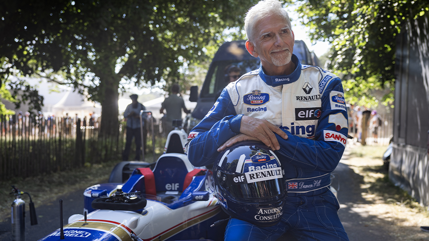 Bec chats to F1 world champ Damon Hill!