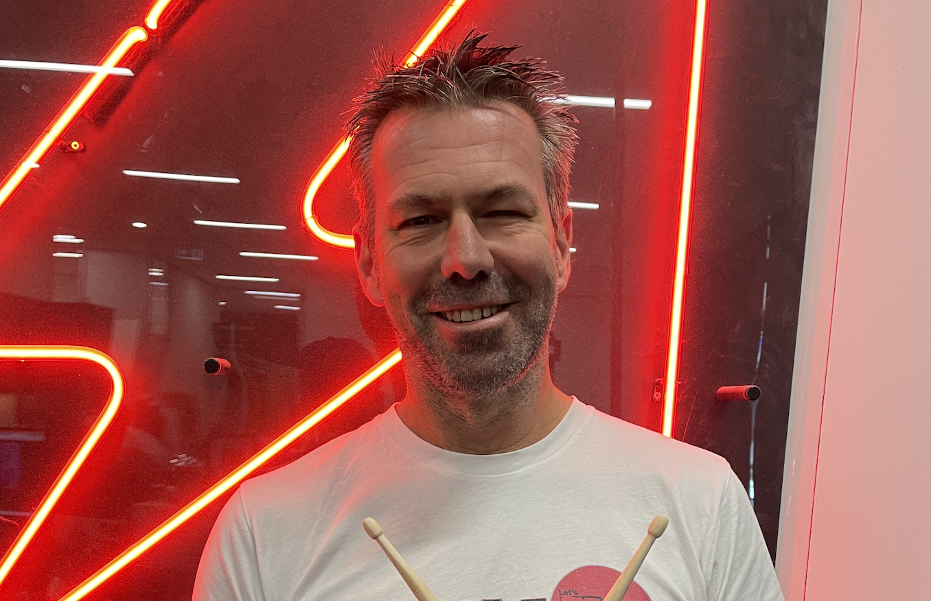 Angelina Grey interviews Paul Bondsfield