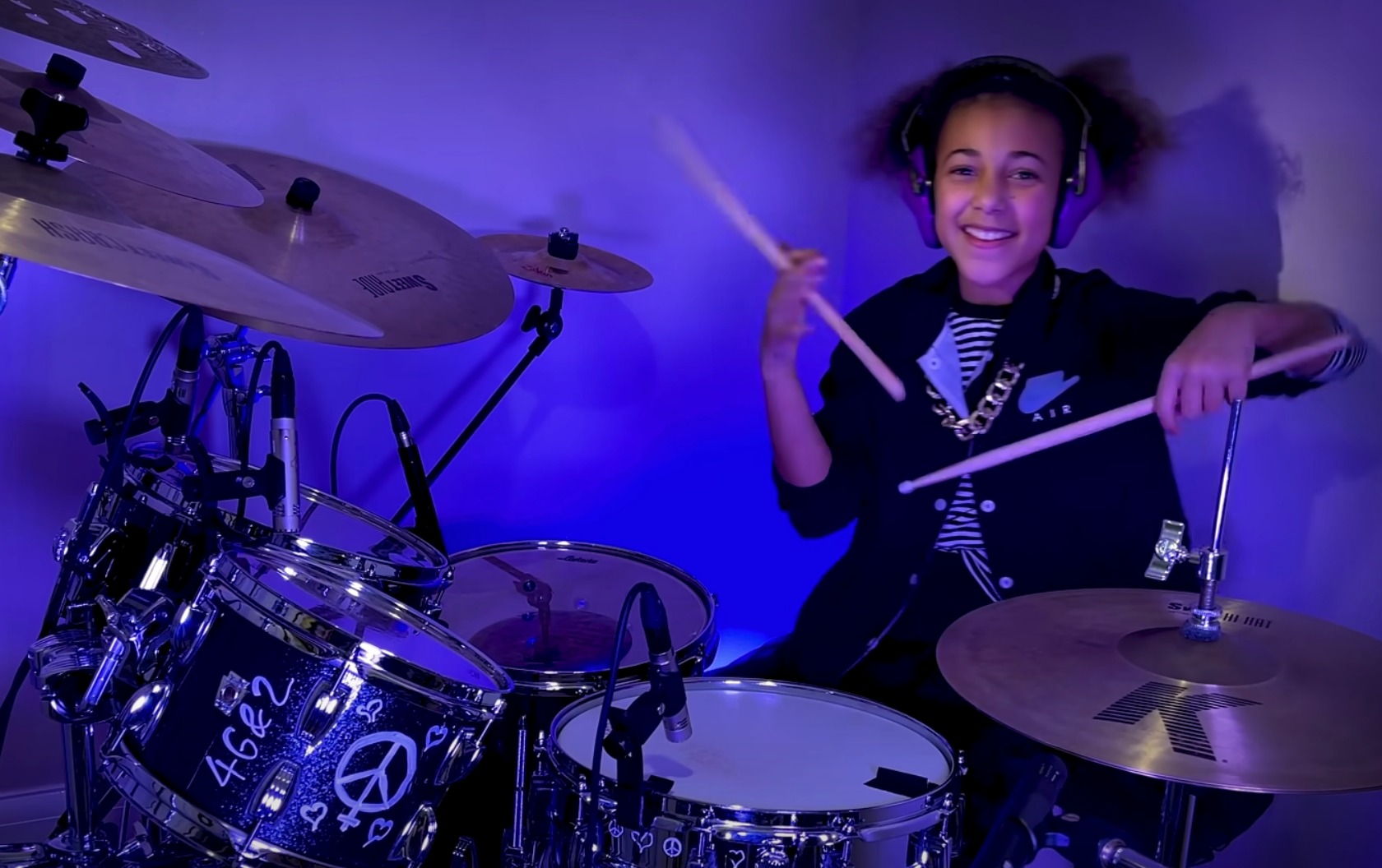 Watch Nandi Bushell cover TOOL's "Forty Six & 2"