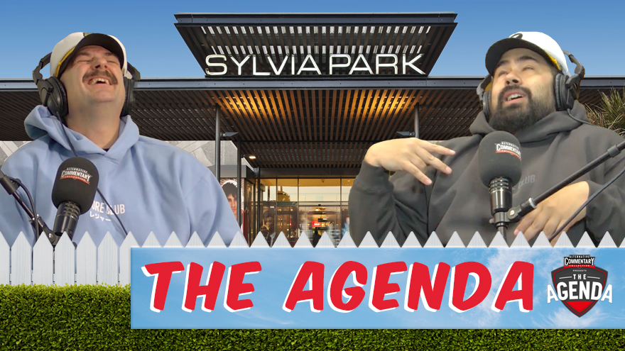 Is "playing possum" the most insane way to escape being caught trying to steal nudes?!