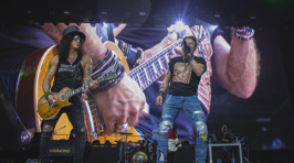 Guns N' Roses Live at Eden Park!