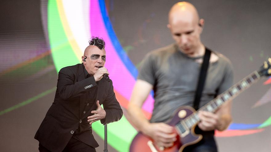 Bec chats to Billy from A Perfect Circle!