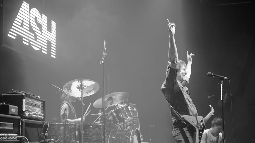 Bec chats to Ash front man Tim Wheeler!