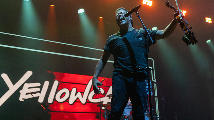 Bec chats to Sean from Yellowcard!