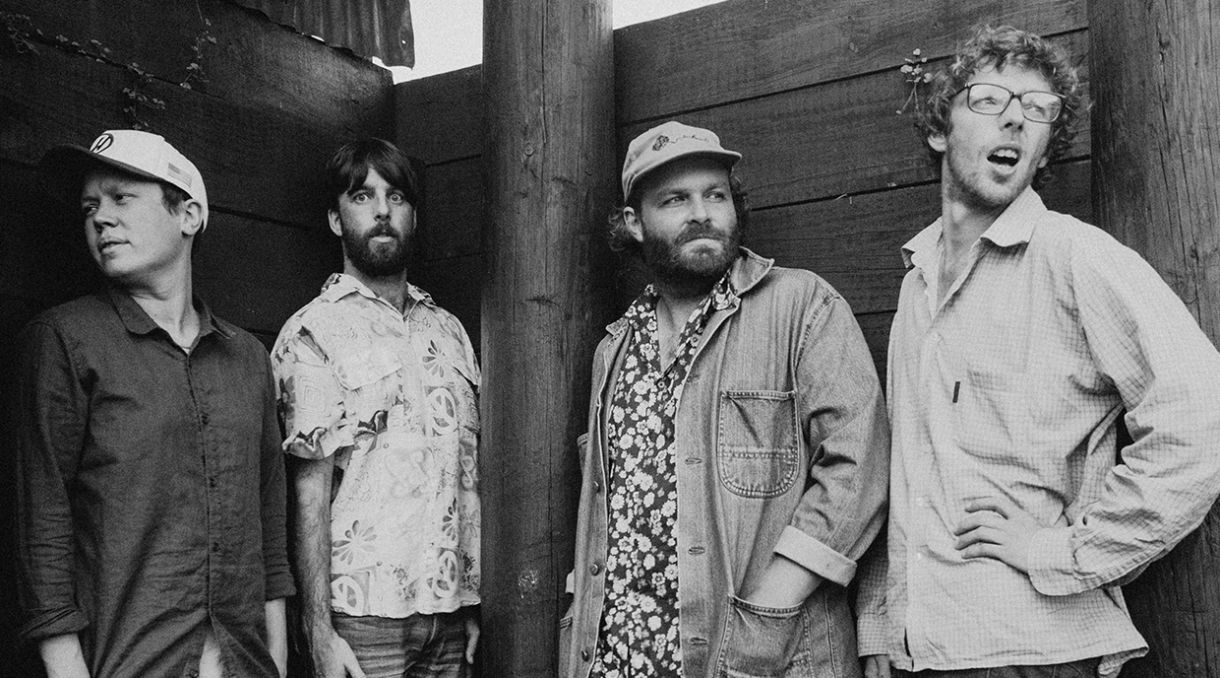 Ha The Unclear with The General on Mannequins