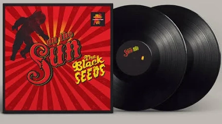 Dan From The Black Seeds With The Big Show
