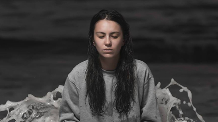 Angie Grey interviews Amy Shark