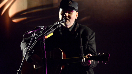 Listen to the brand new Smashing Pumpkins single “Solara”