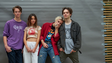 Kiwi band Daffodils sign global deal and release new tune "A Leo Underwater"