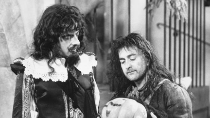 Rowan Atkinson, Hugh Laurie, Stephen Fry to reboot 'Blackadder'