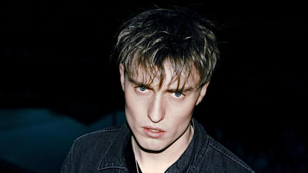Listen to the new Sam Fender song "Will We Talk?"