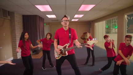 Watch the video for Blink 182's latest tune "Darkside"