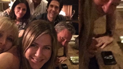 Fans think they've spotted something in Jennifer Aniston viral 'Friends' photo