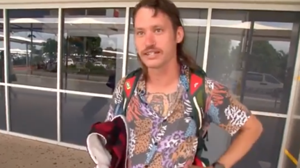 "Punch some cones" - Aussie traveller's brilliant response to coronavirus crisis