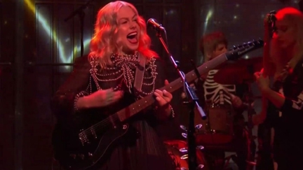 Phoebe Bridgers smashed her performance and guitar on 'SNL'