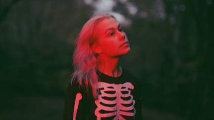 Phoebe Bridgers reacts after smashed 'SNL' guitar sells for $100K USD