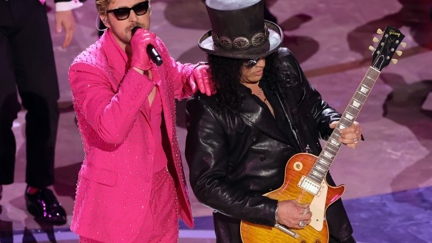 Slash and Wolfgang Van Halen Perform at the Oscars with Ryan Gosling