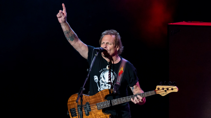 Former Van Halen Bassist Michael Anthony Forms New Band with Members of Bon Jovi, Aerosmith