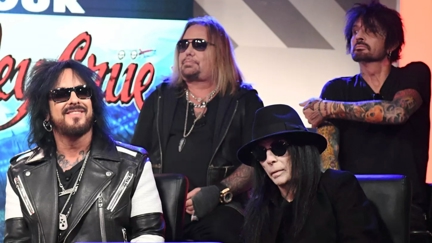 Nikki Sixx would make new Mötley Crüe album under these conditions