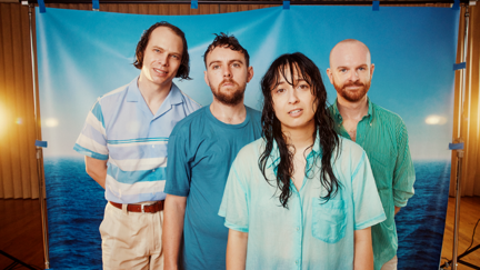 The Beths - Knees Deep