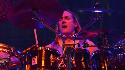 Video surfaces of TOOL drummer Danny Carey's arrest in Kansas City